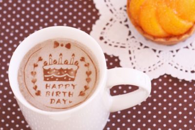 ママやチーママへのプレゼントのベストなタイミングは誕生日 格好良い贈り方はブランド版webカタログギフト 女性のプレゼントはカタログギフトのlady Gift ブランド品多数